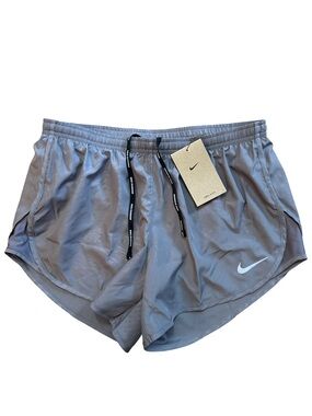 Nike Running Women’s Athletic Gray Shorts Lined Size Medium NWT’S Logo Swoosh